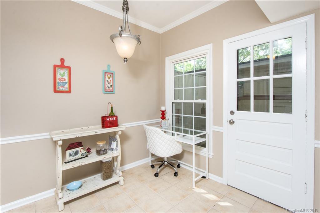5941 Quail Hollow Road, Unit A Charlotte, NC 28210 - Photo 13 of 26 a workspace with furniture and window