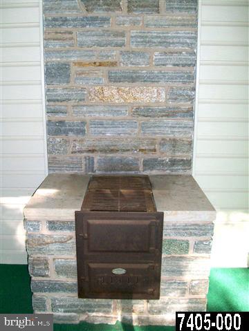 899 Racetrack Road Abbottstown, PA 17301 - Photo 12 of 14 Gallery Image 12