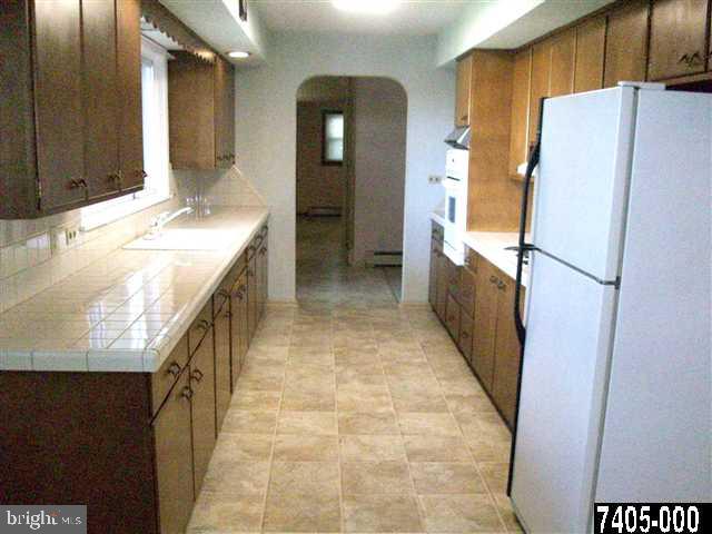 899 Racetrack Road Abbottstown, PA 17301 - Photo 3 of 14 Gallery Image 3