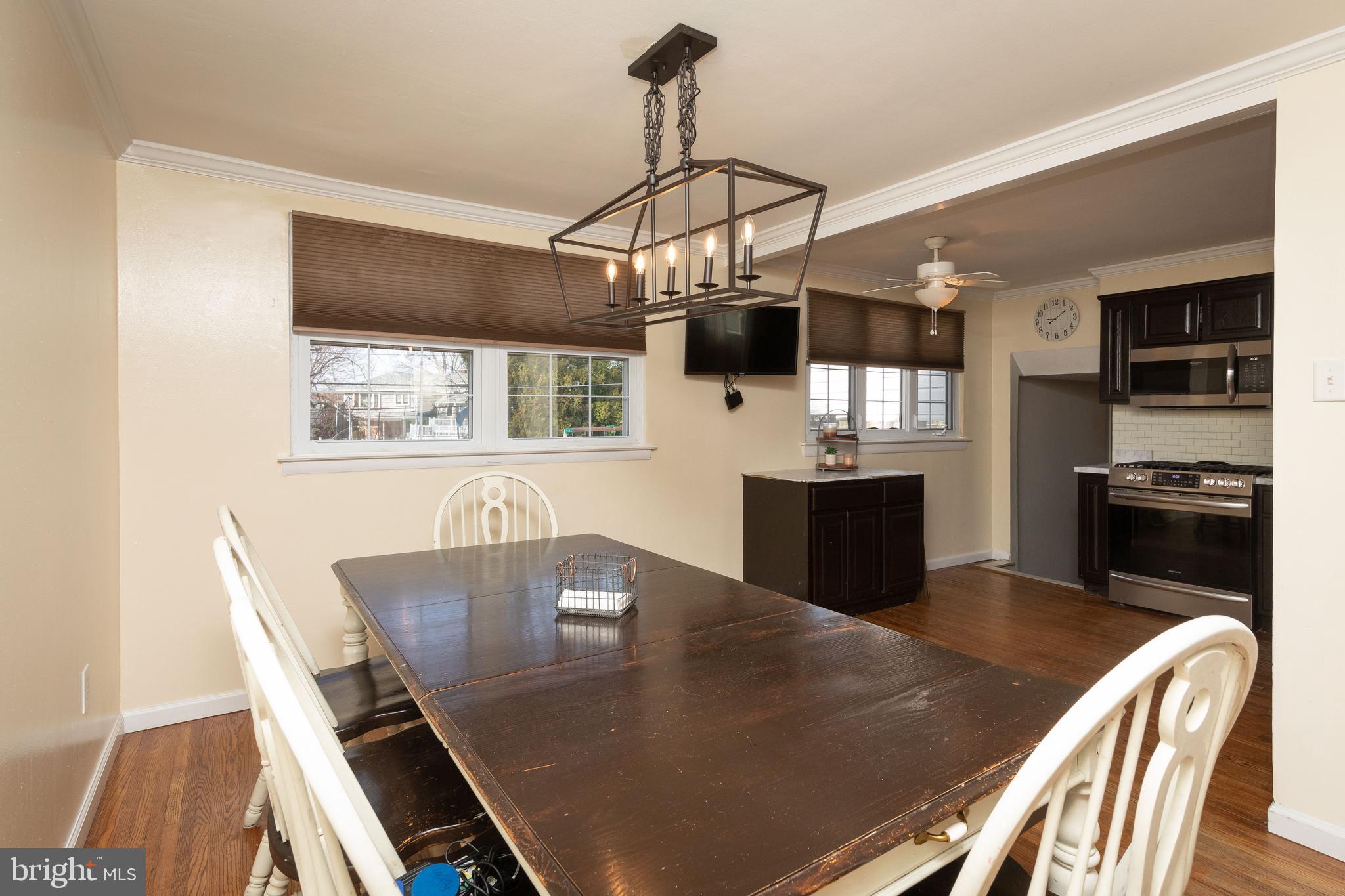 9716 Glenhope Road Philadelphia, PA 19115 - Photo 5 of 23