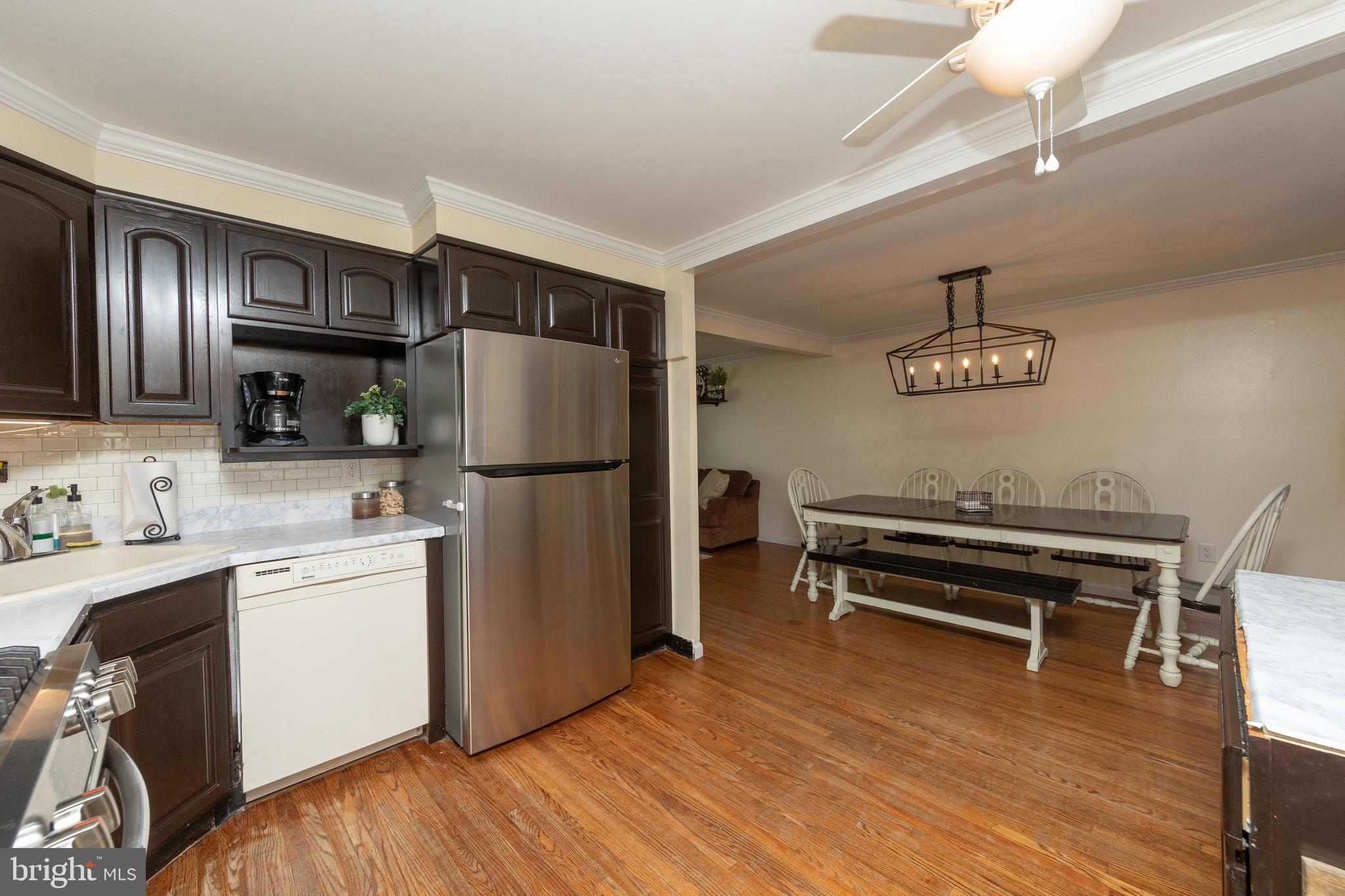 9716 Glenhope Road Philadelphia, PA 19115 - Photo 7 of 23