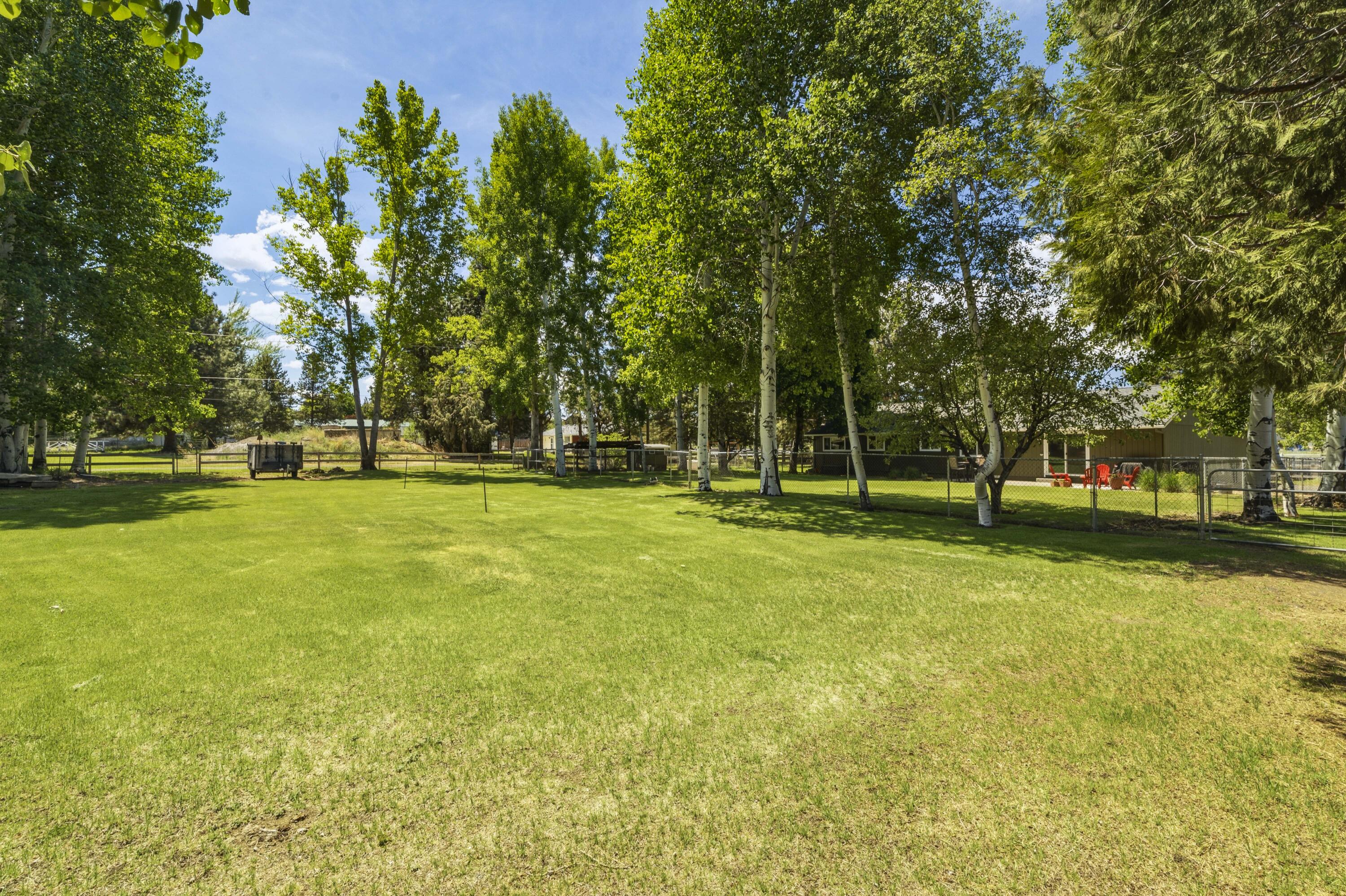 61908 Pettigrew Road Bend, OR 97702 - Photo 45 of 62 20-Exterior