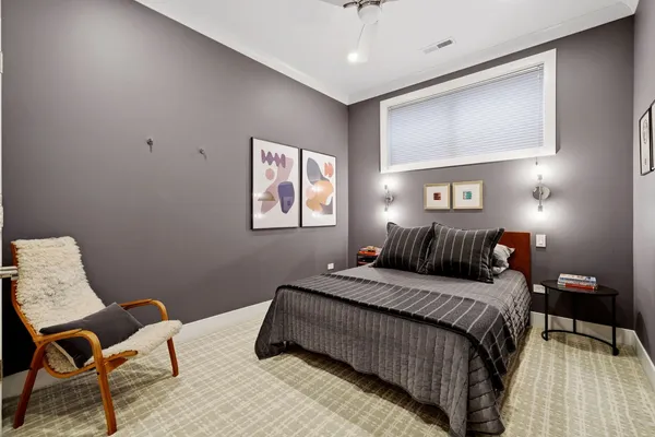 $925,000 | 1470 West Winona Street, Unit 102, Chicago, IL 60640