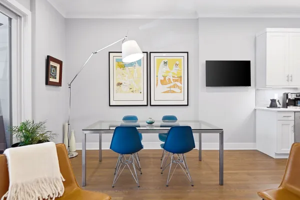 $925,000 | 1470 West Winona Street, Unit 102, Chicago, IL 60640