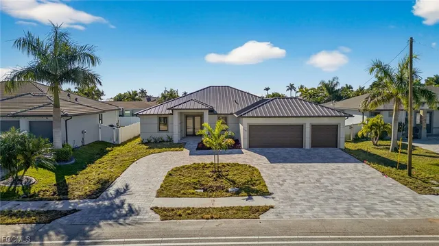 $649,900 | 2700 Beach Parkway West, Cape Coral, FL 33914
