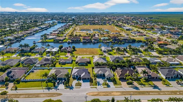 $649,900 | 2700 Beach Parkway West, Cape Coral, FL 33914