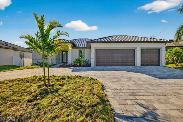 $649,900 | 2700 Beach Parkway West, Cape Coral, FL 33914