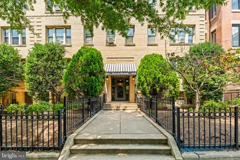 $207,500 | 1439 Euclid Street Northwest, Unit 204, Washington, DC 20009