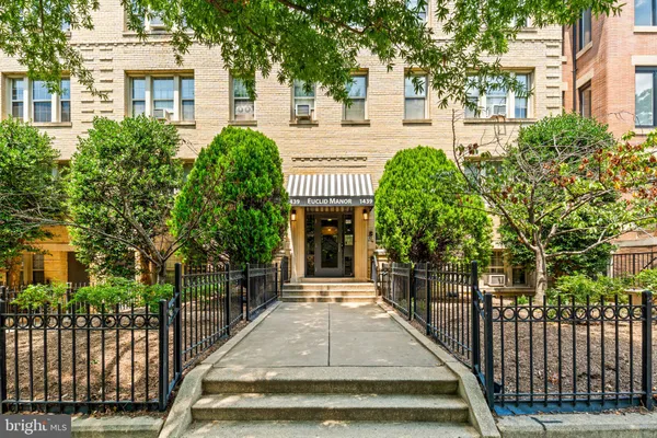 $207,500 | 1439 Euclid Street Northwest, Unit 204, Washington, DC 20009