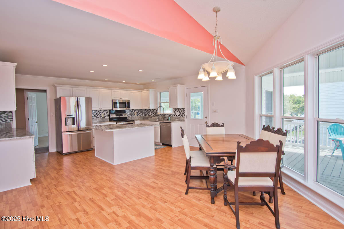 174 Jones Street Cedar Point, NC 28584 - Photo 13 of 52 Dining/Kitchen Area