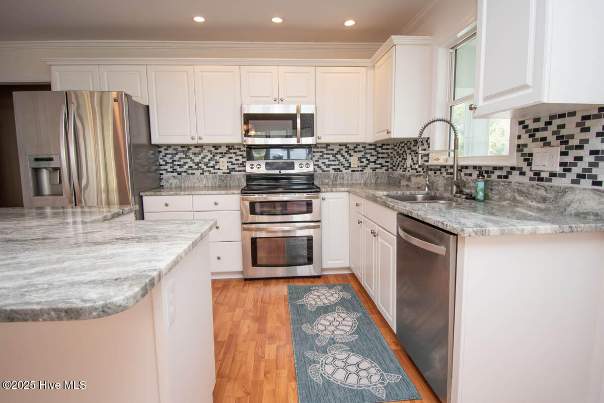 174 Jones Street Cedar Point, NC 28584 - Photo 16 of 52 Stainless Steel Appliances