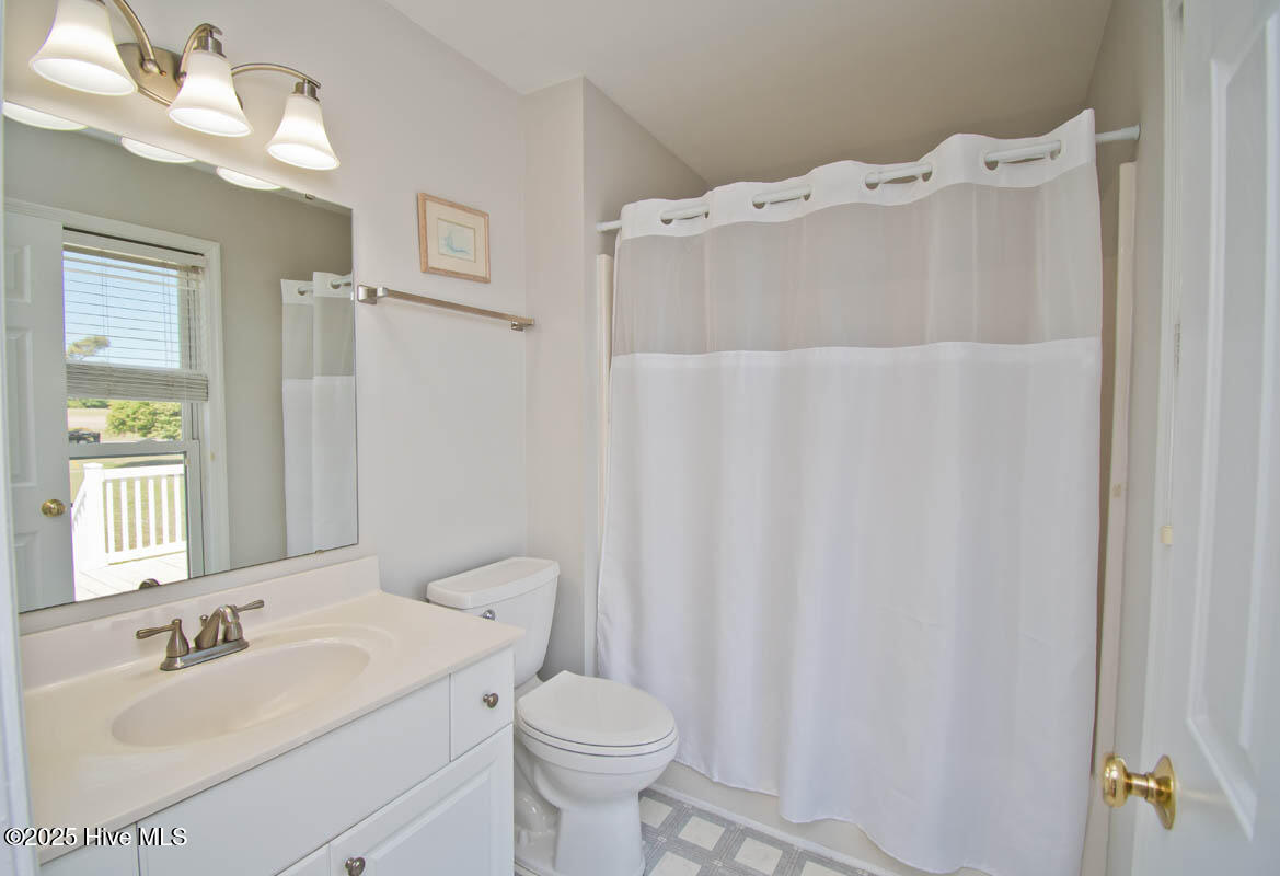 174 Jones Street Cedar Point, NC 28584 - Photo 30 of 52 Master Bath