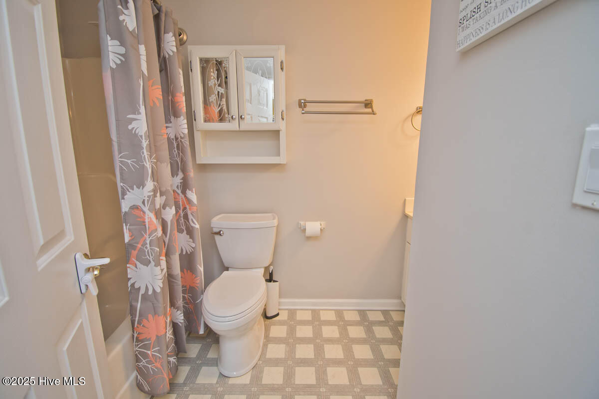 174 Jones Street Cedar Point, NC 28584 - Photo 33 of 52 Bathroom 2