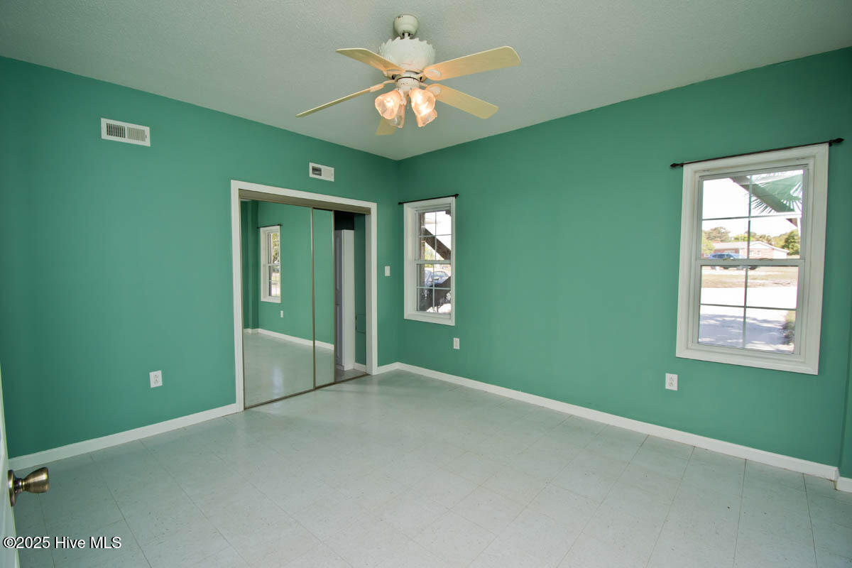 174 Jones Street Cedar Point, NC 28584 - Photo 42 of 52 Office or Guest Sleeping Quarters