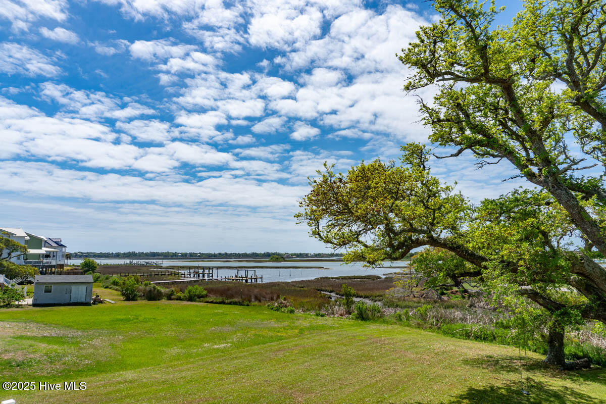 174 Jones Street Cedar Point, NC 28584 - Photo 10 of 52 Incredible Views!