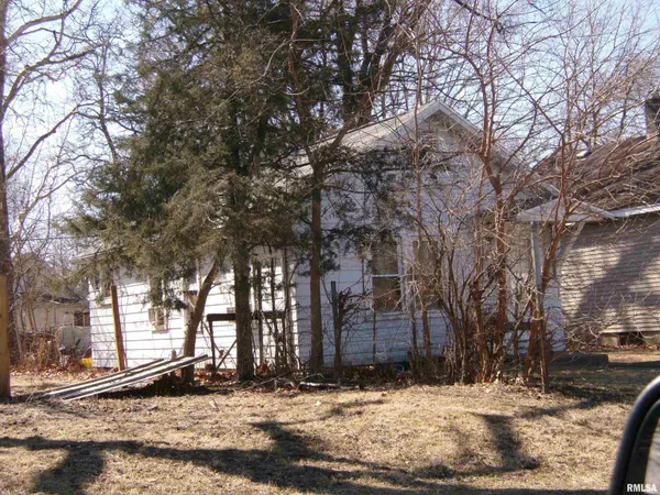$27,600 | 2328 West Antoinette Street, Peoria, IL 61605