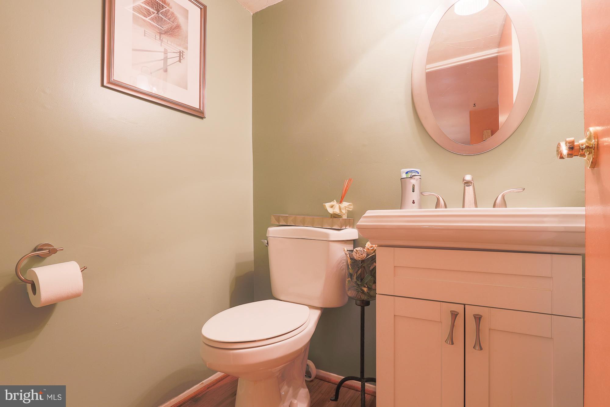 4003 Winlee Road Randallstown, MD 21133 - Photo 14 of 29 Bath