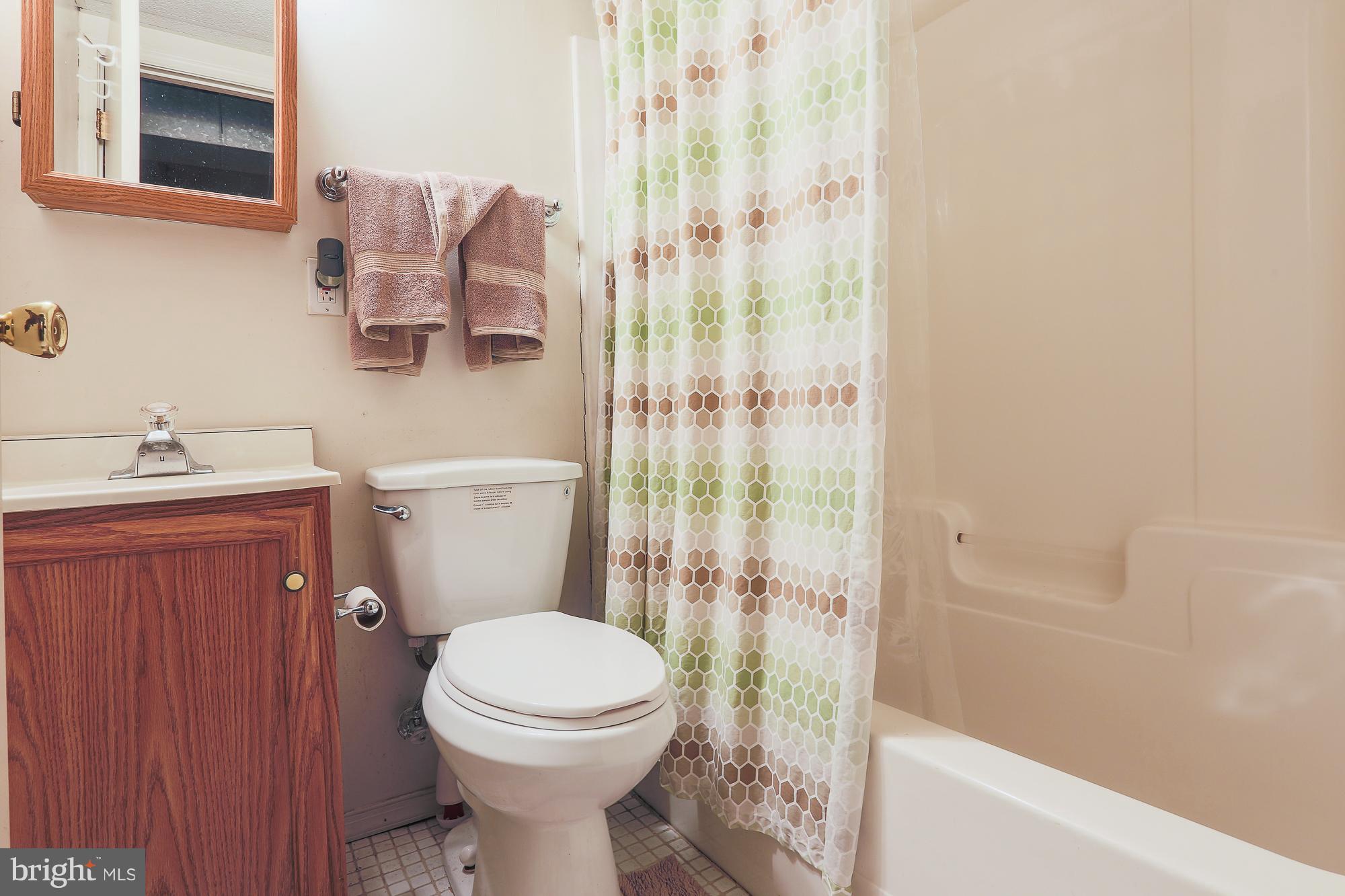 4003 Winlee Road Randallstown, MD 21133 - Photo 25 of 29 Bath