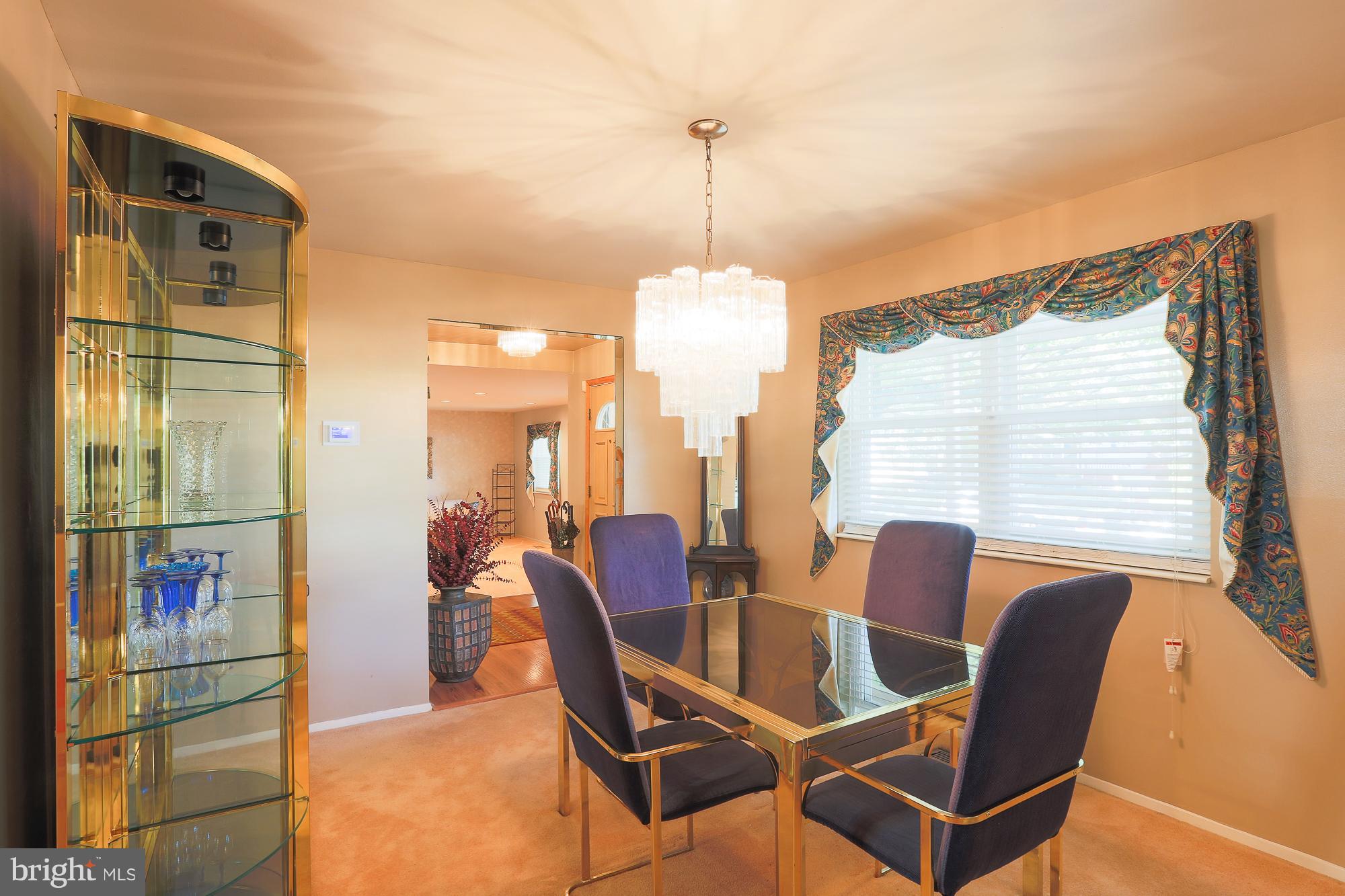 4003 Winlee Road Randallstown, MD 21133 - Photo 6 of 29 Dining Room