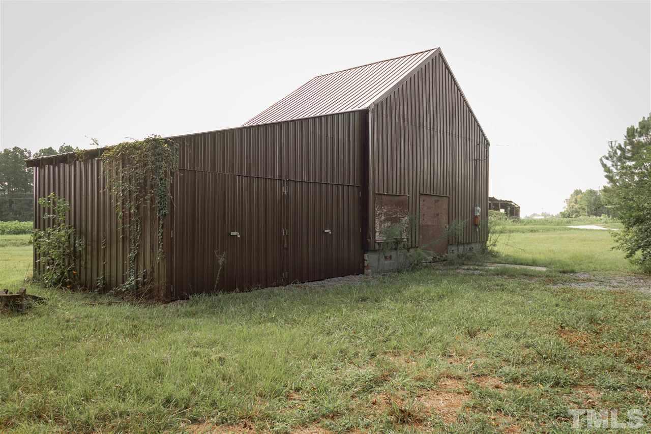 2160 Lee-Johnson Road Dunn, NC 28334 - Photo 10 of 29 Gallery Image 10