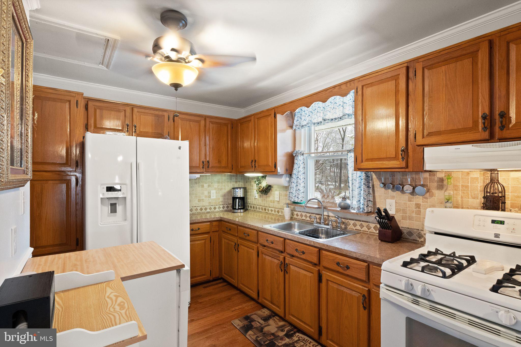 7411 Bull Run Road Manassas, VA 20111 - Photo 11 of 55 Kitchen
