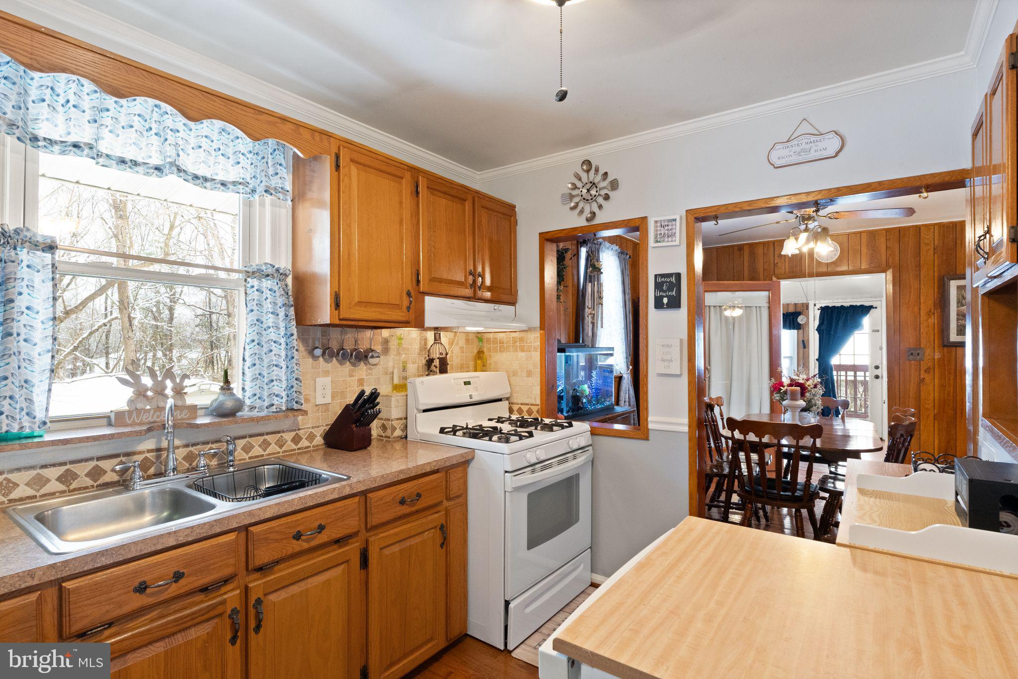 7411 Bull Run Road Manassas, VA 20111 - Photo 13 of 55 Kitchen