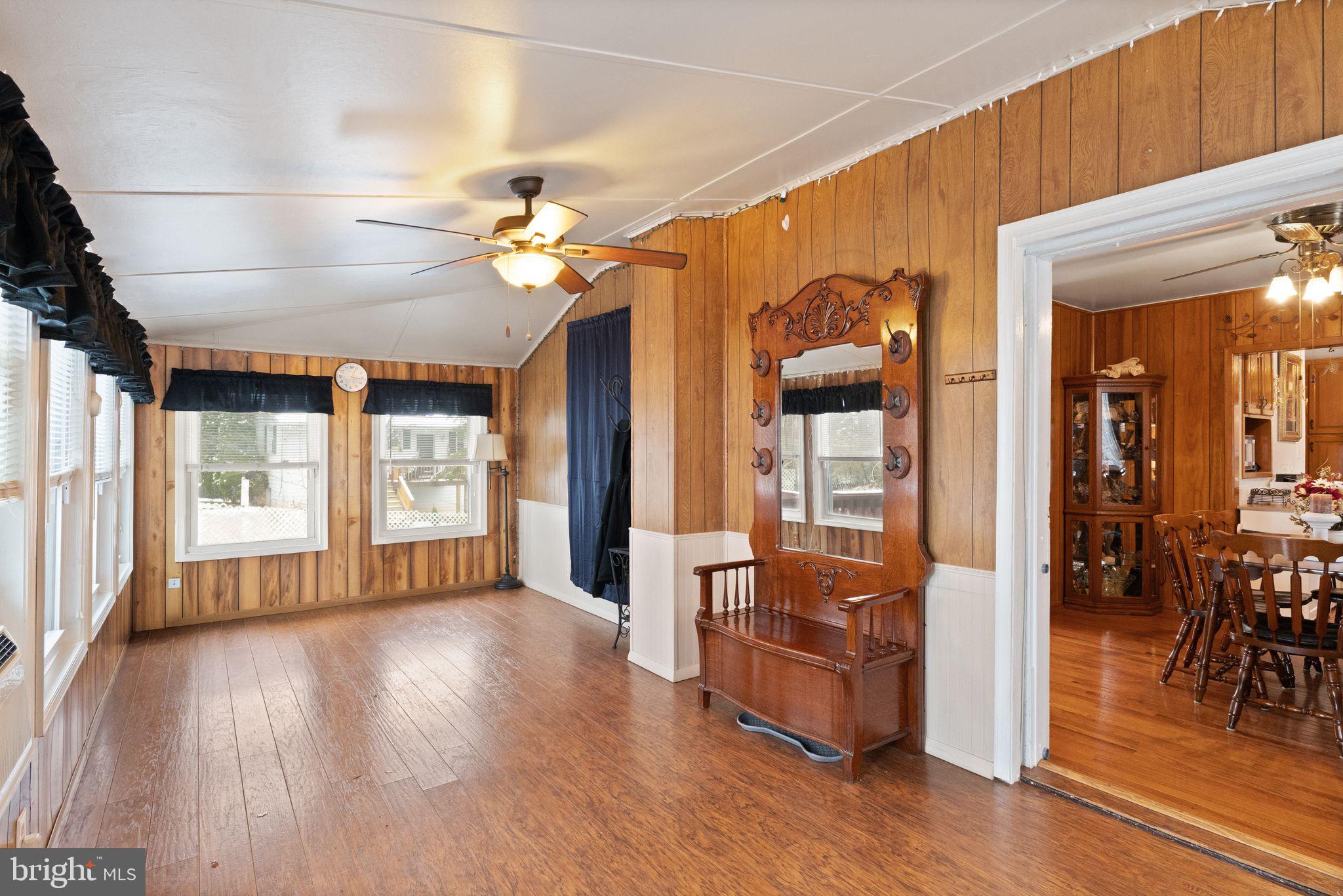 7411 Bull Run Road Manassas, VA 20111 - Photo 22 of 55 Sunroom