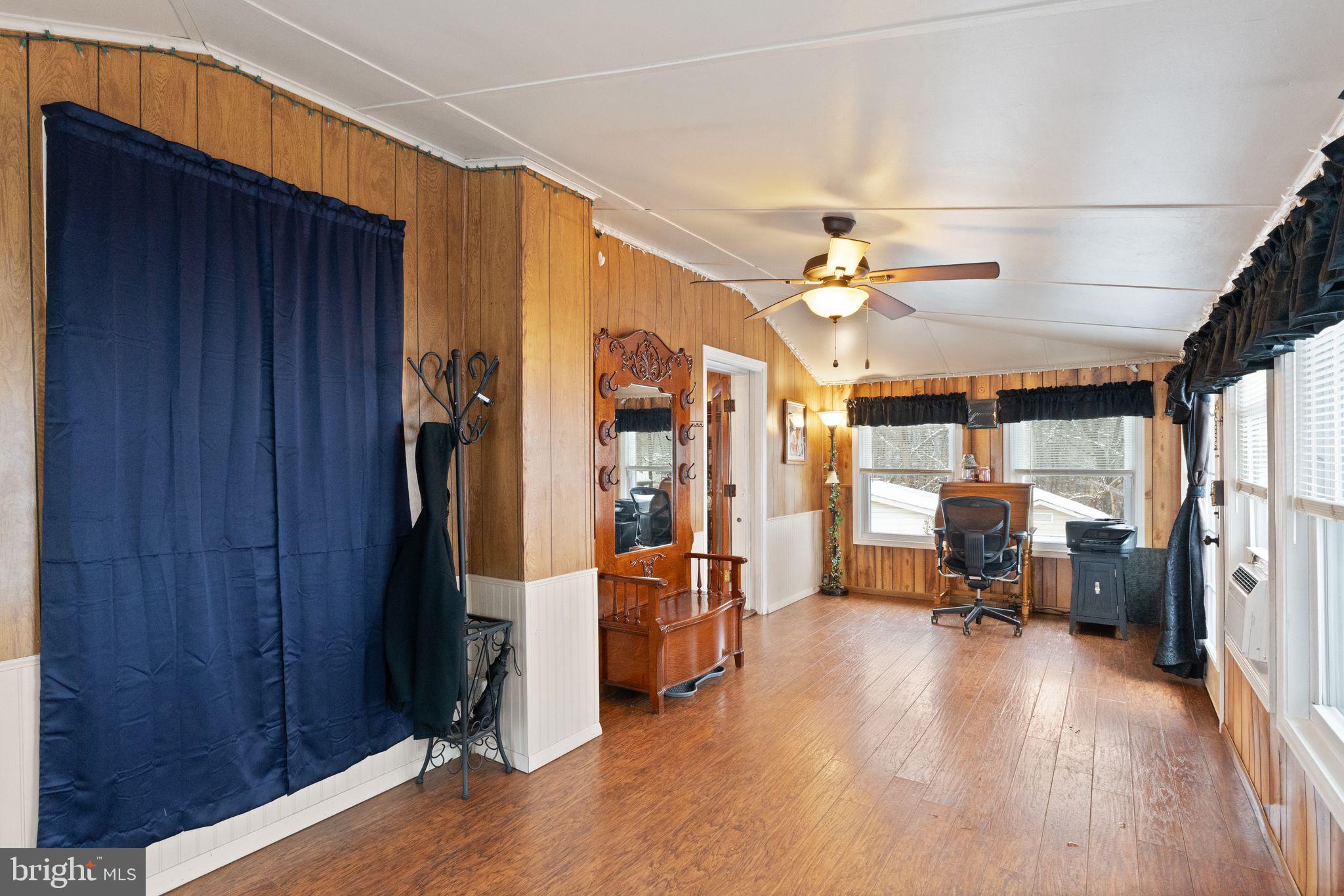 7411 Bull Run Road Manassas, VA 20111 - Photo 23 of 55 Sunroom