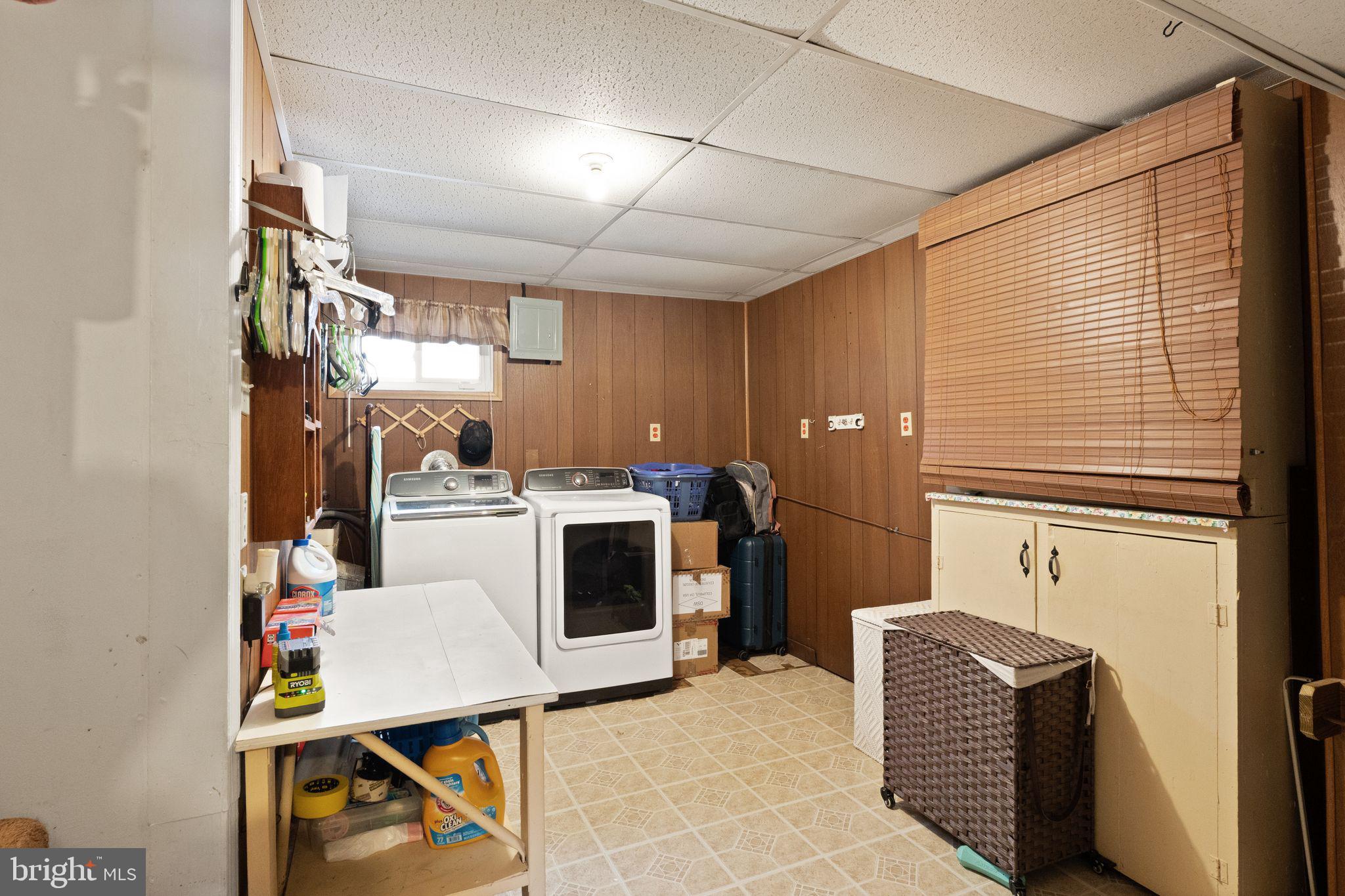 7411 Bull Run Road Manassas, VA 20111 - Photo 34 of 55 Laundry Room