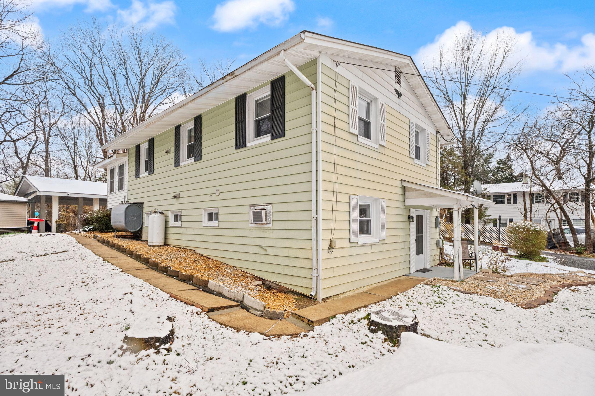 7411 Bull Run Road Manassas, VA 20111 - Photo 47 of 55 Rear Exterior