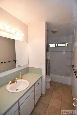 $389,999 | 10230 North Dorian Avenue, Idaho Falls, ID 83401