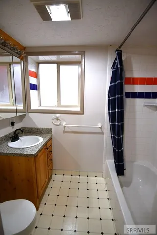 $389,999 | 10230 North Dorian Avenue, Idaho Falls, ID 83401