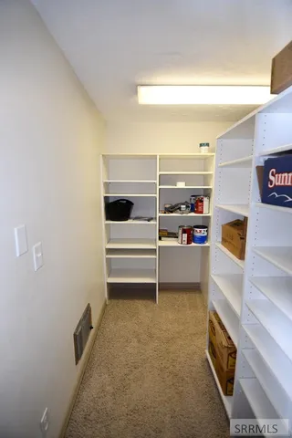 $389,999 | 10230 North Dorian Avenue, Idaho Falls, ID 83401