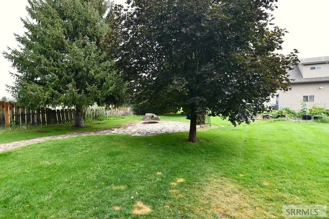 $389,999 | 10230 North Dorian Avenue, Idaho Falls, ID 83401