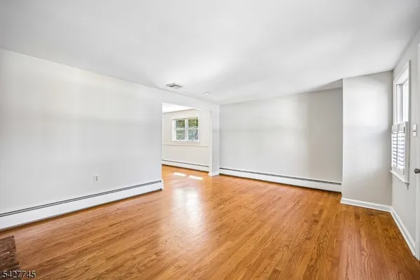 $3,600 | 32 Center Street, Bernardsville, NJ 07924