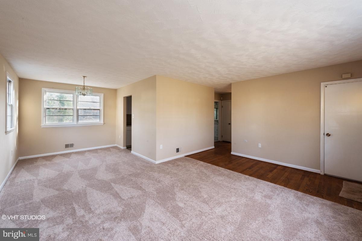 5109 Taft Road Temple Hills, MD 20748 - Photo 4 of 23 Living Room