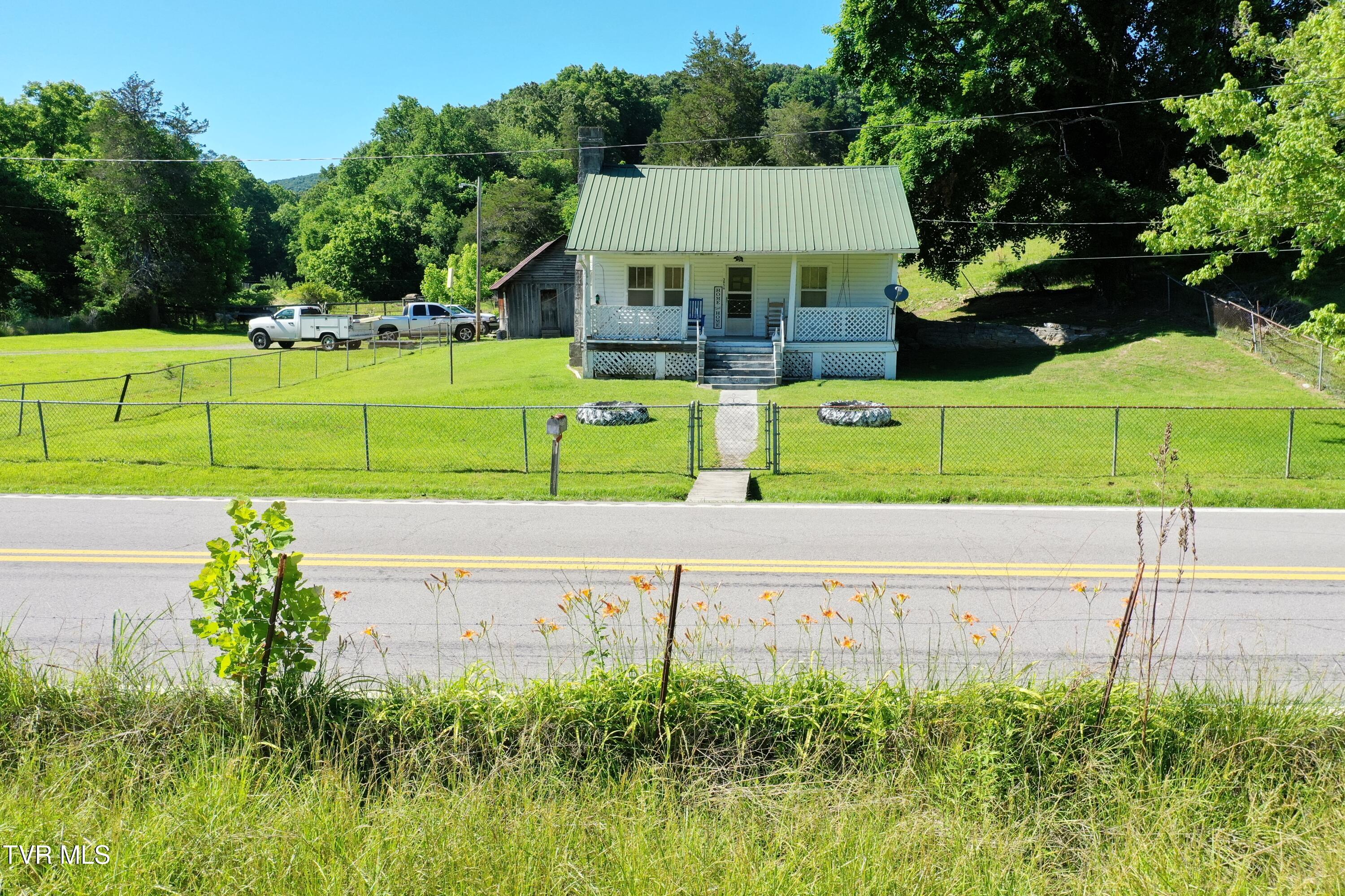 3956 Mulberry Gap Road Sneedville, TN 37869 - Photo 3 of 37 DJI_0891