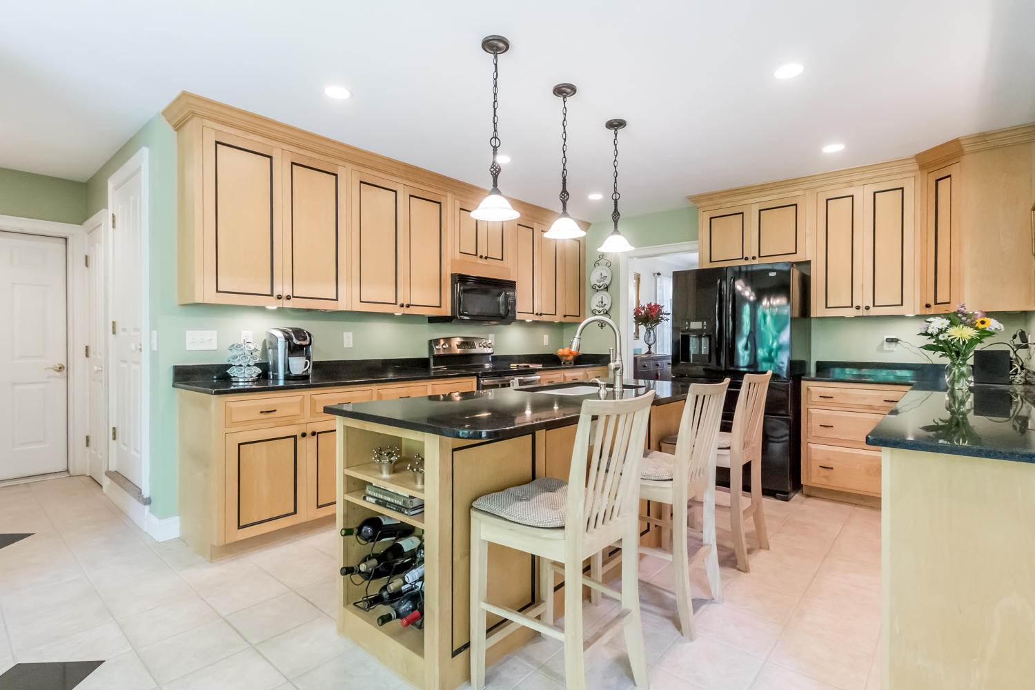 225 Blanchard Road Cumberland, ME 04021 - Photo 10 of 55 20190612rf-73026