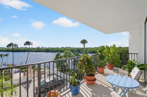 $665,000 | 4750 South Ocean Boulevard, Unit 305, Highland Beach, FL 33487
