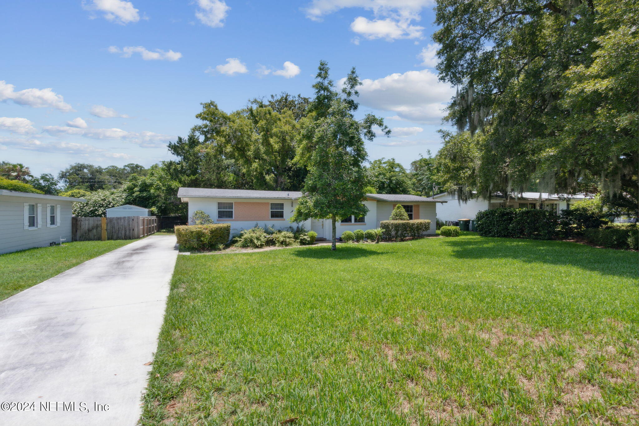 257 Brunswick Road Jacksonville, FL 32216 - Photo 3 of 35 3-web-or-mls-257 Brunswick Rd (4 of 35)