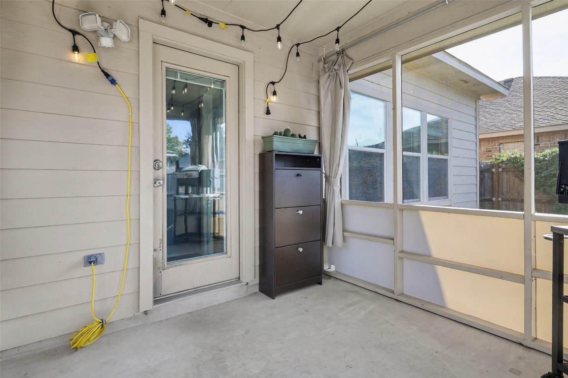 1520 Tonia Loop Round Rock, TX 78665 - Photo 28 of 32