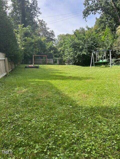 1930 Alexander Road Raleigh, NC 27608 - Photo 3 of 11 Yard