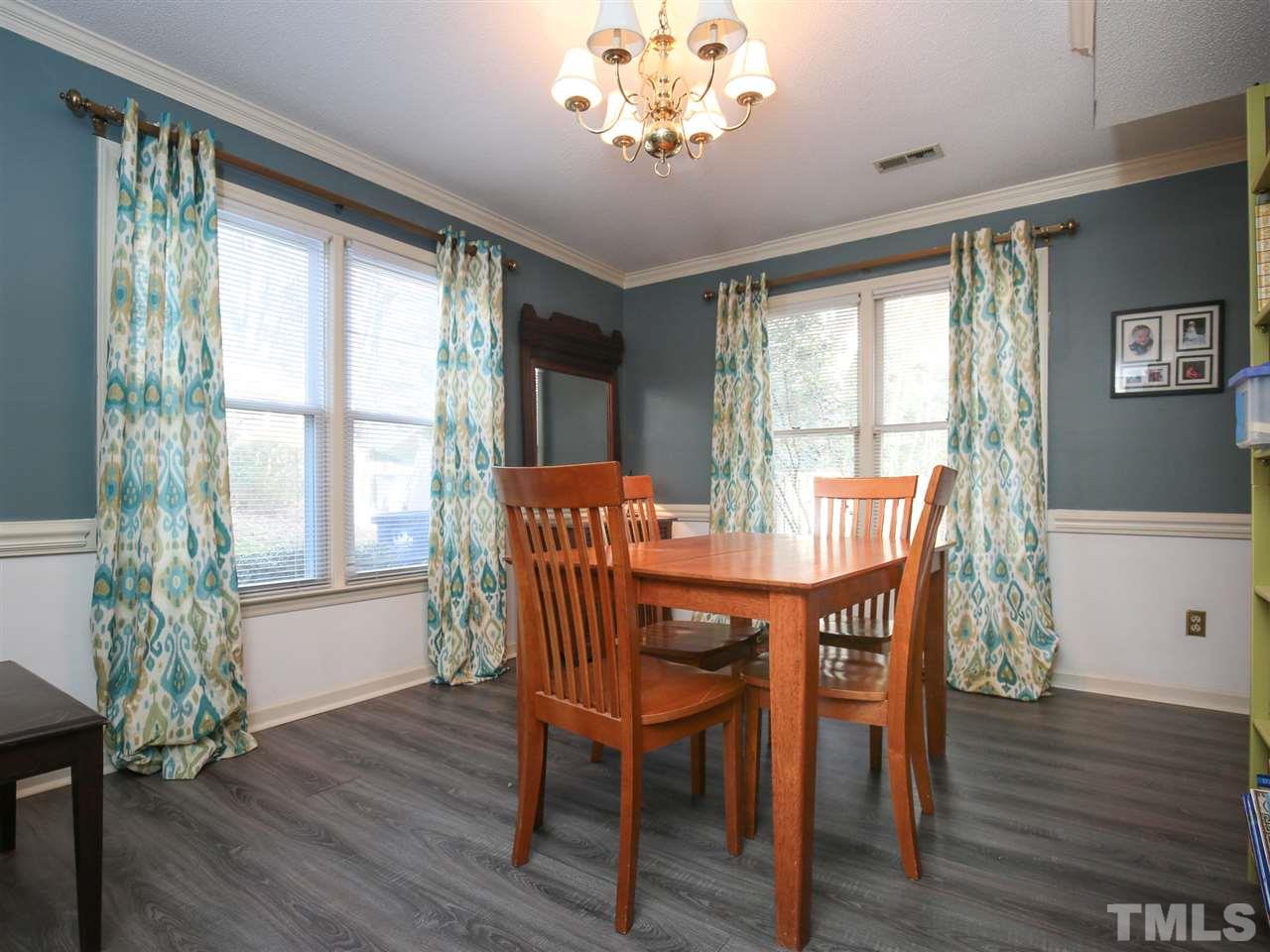 6418 Meadow View Drive Raleigh, NC 27609 - Photo 7 of 25