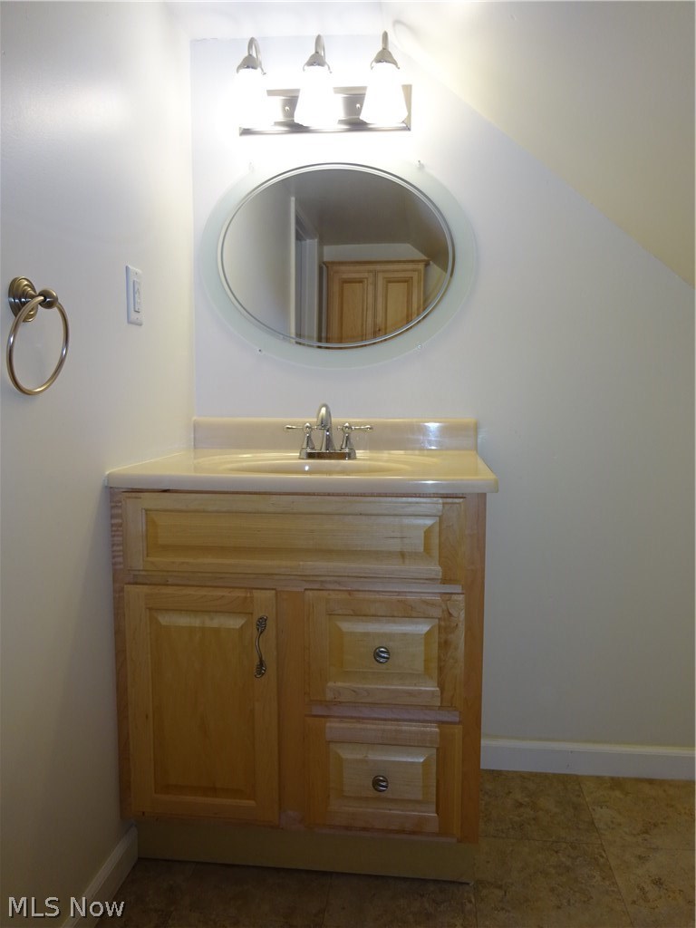 3256 Enderby Road Cleveland, OH 44120 - Photo 24 of 29 Gallery Image 24