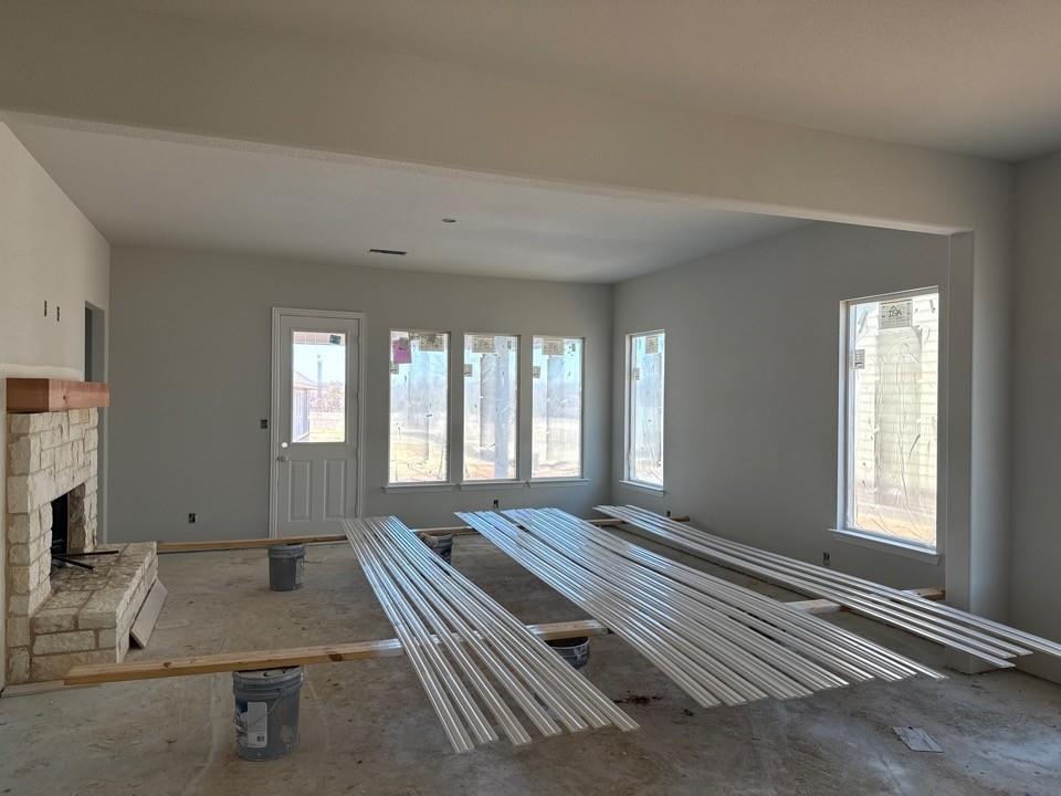 1225 Sabine River Lane Springtown, TX 76082 - Photo 4 of 7