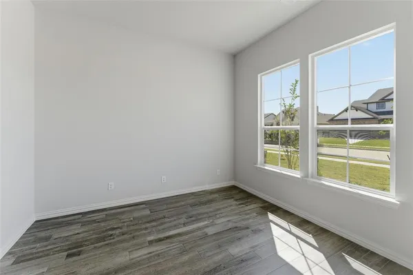 $369,900 | 1225 Sabine River Lane, Springtown, TX 76082