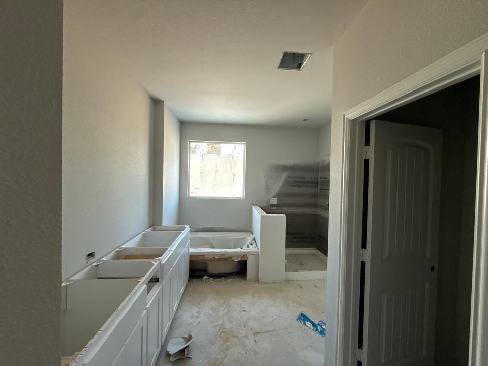 1225 Sabine River Lane Springtown, TX 76082 - Photo 6 of 7