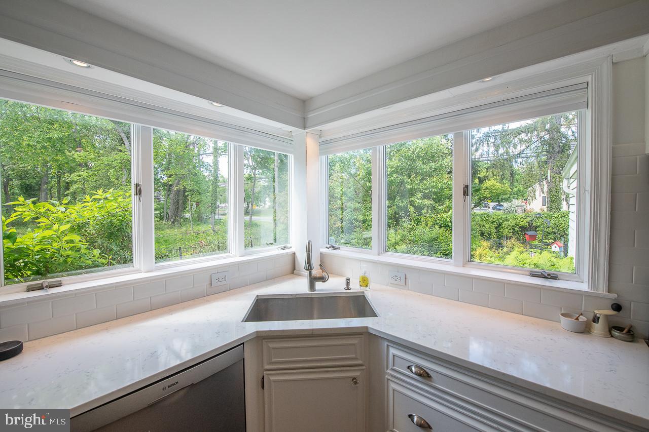 164 Conestoga Road Wayne, PA 19087 - Photo 15 of 30 Gallery Image 15