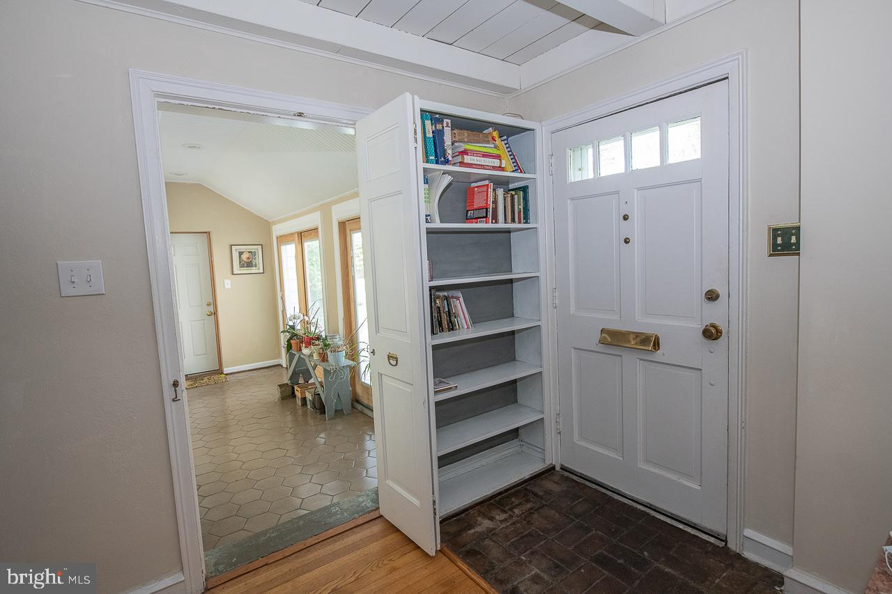 164 Conestoga Road Wayne, PA 19087 - Photo 5 of 30 Gallery Image 5