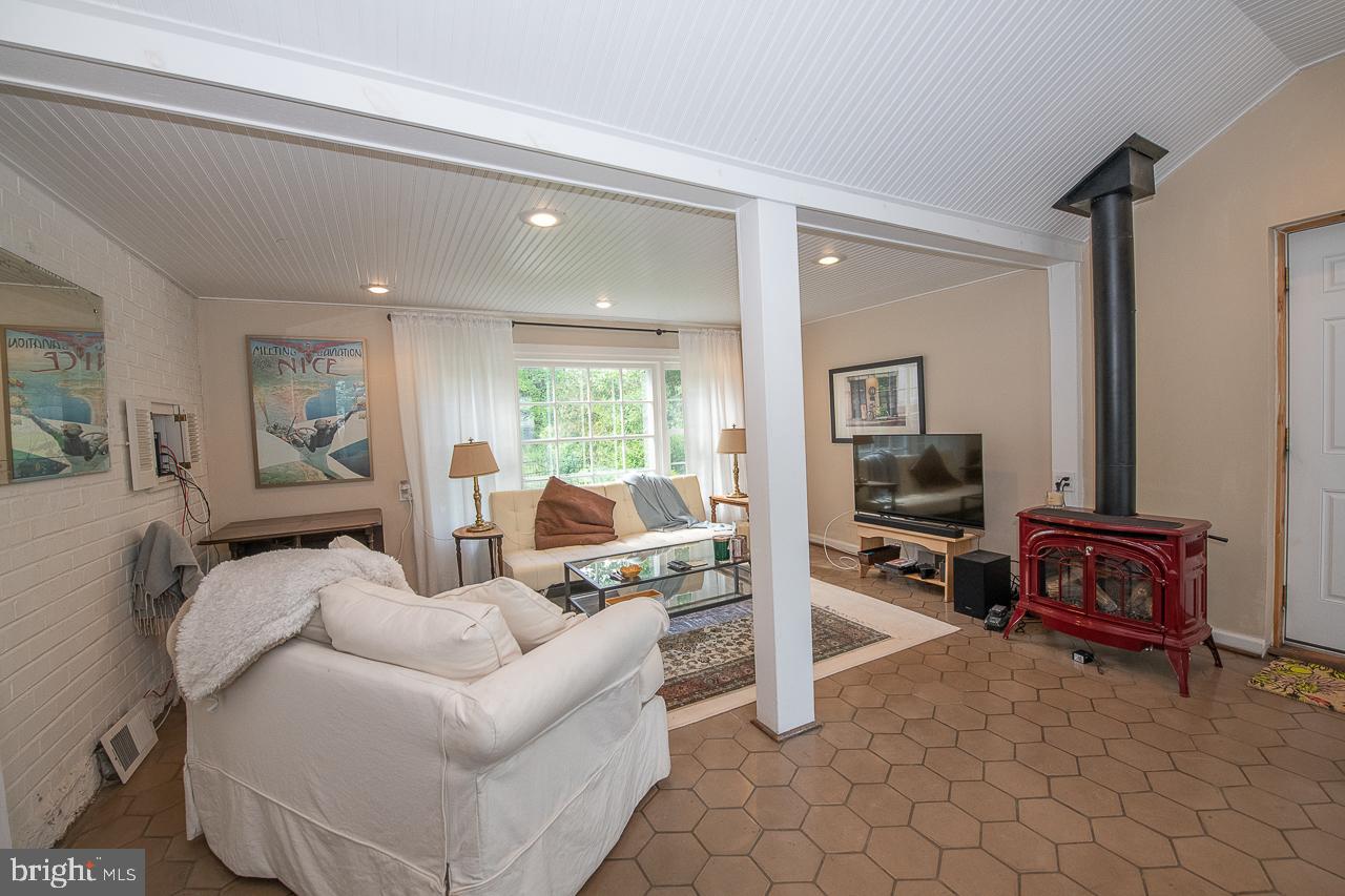 164 Conestoga Road Wayne, PA 19087 - Photo 9 of 30 Gallery Image 9